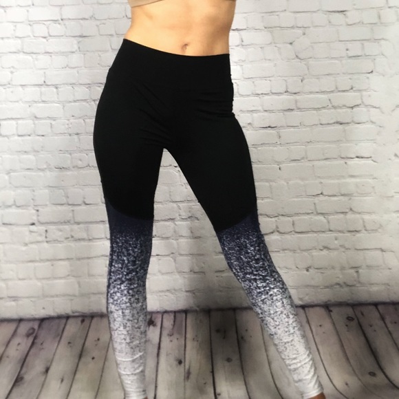 Teresa Gradient Legging and Bra Set - Picture 7 of 8